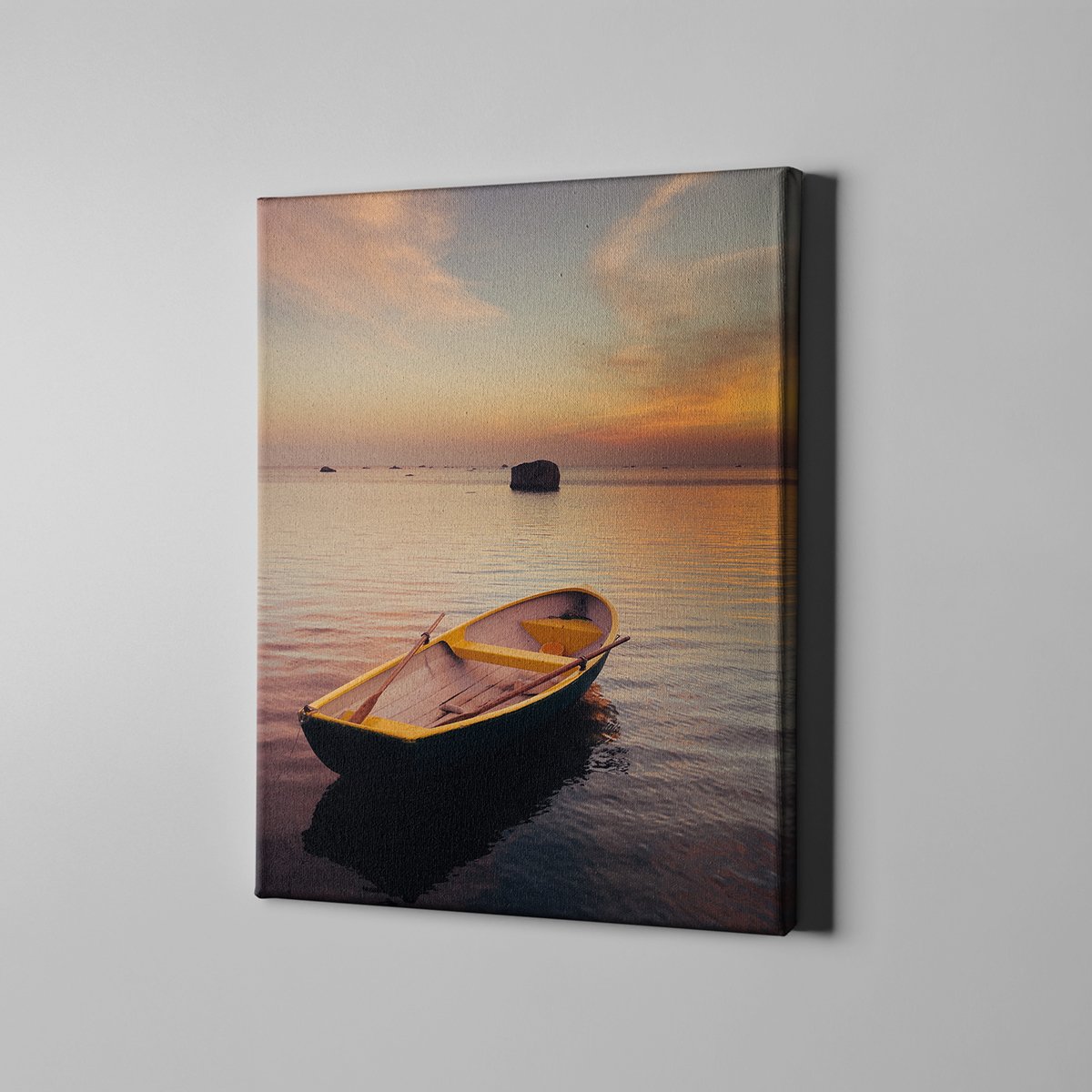 Canvas701 | Günbatımında Bir Tekne Kanvas Tablo - 