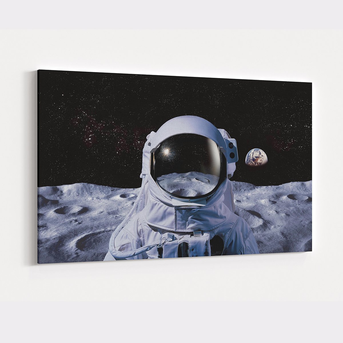 Market701 | Uzayda Bir Astronot Kanvas Tablo - 