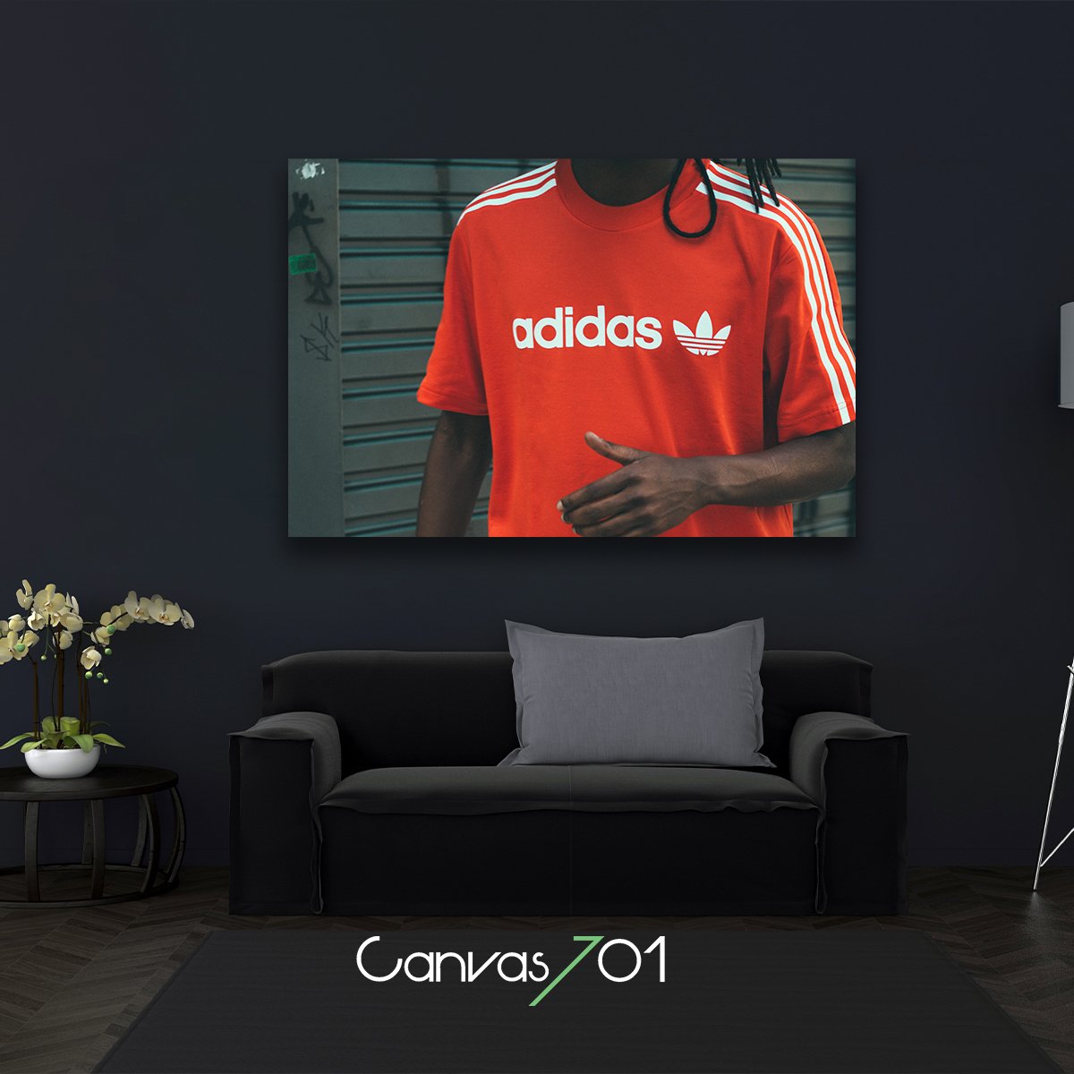 Market701 | Adidas Kırmızı Tişörtlü Manken Kanvas Tablo