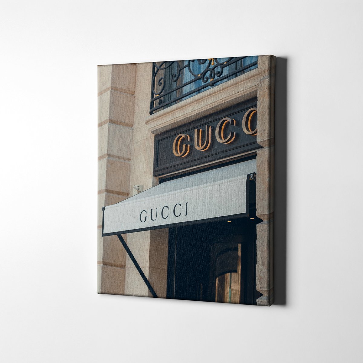 Canvas701 | Gucci Mağaza Önü Kanvas Tablo - 